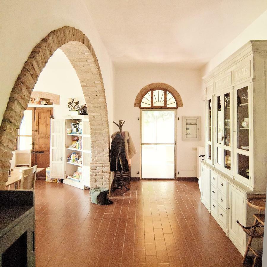 Stunning Country House Overlooking Tuscany Hills Lorenzana Екстер'єр фото